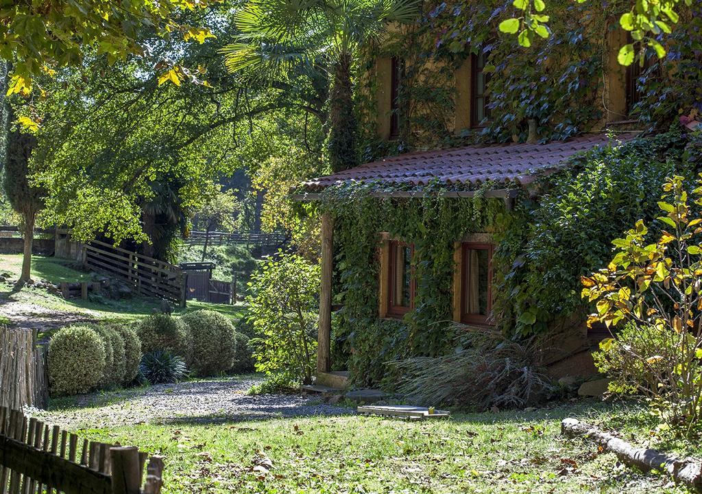 Gasthaus Masia El Moli De Can Aulet Arbúcies Exterior foto